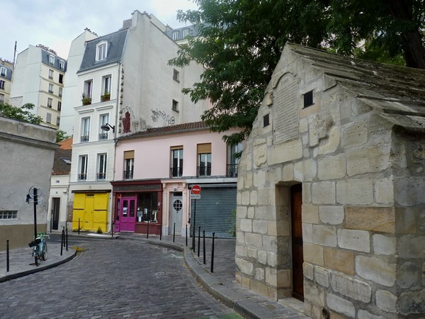 24 - Rue des Cascades