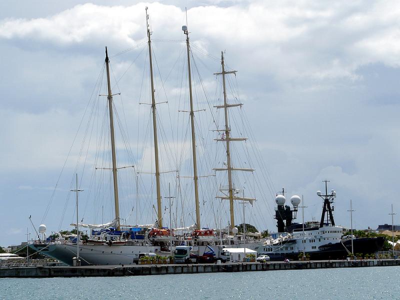 Star Flyer et Arctic P - Papeete - Tahiti