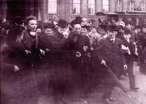 Procès et défense d'Antoine en 1907