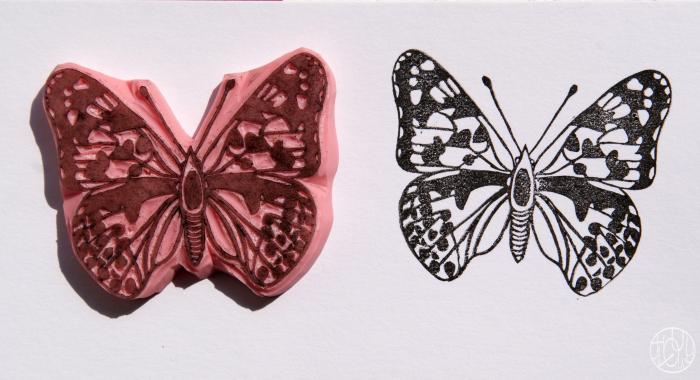 Défi gravure 30/52 - Tampon papillon Belle-dame
