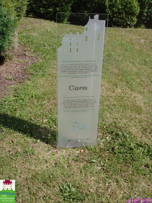 MINI CHATEAUX 2/16  A  AMBOISE