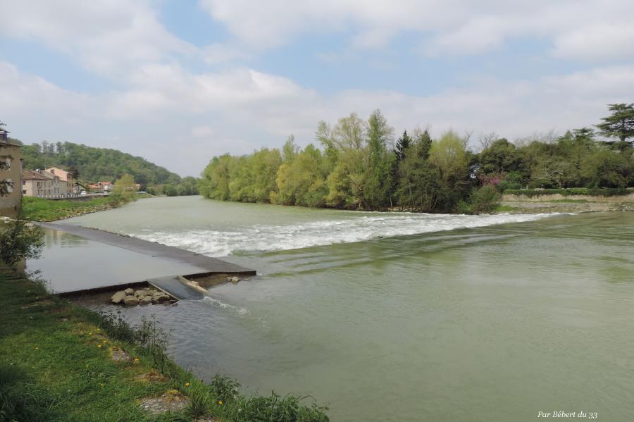 Aire sur l'Adour  dept 40