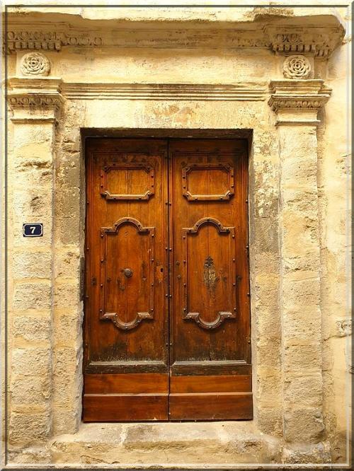 1012 -  Forcalquier dans les Alpes de Haute-Provence (04)
