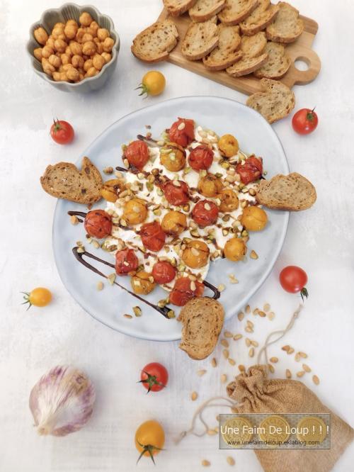 Dip de burrata & tomates cerises rôties