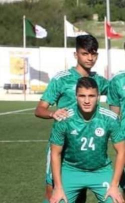 UNAF U20 EN-Libye 1-0 Charchour  debout 