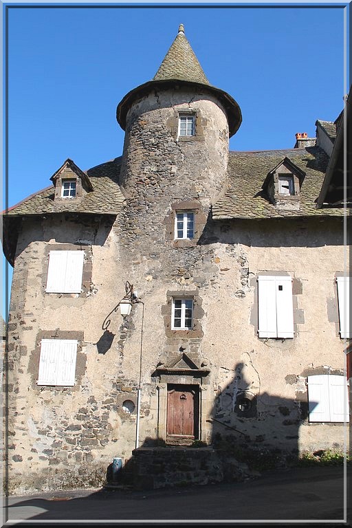938 - Visite de Salers dans le Cantal (19)