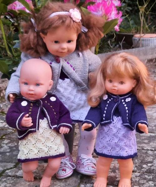 Rolande a réalisé à nouveau le cardigan-boléro