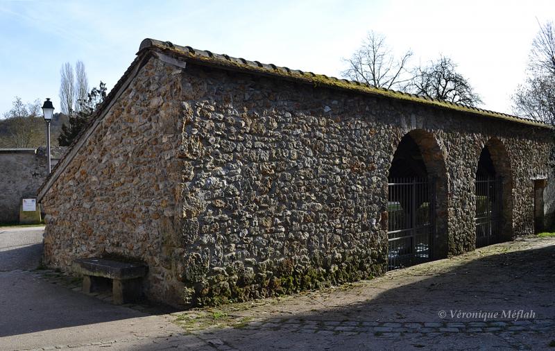 Ville de Chevreuse : Promenade des Petits Pont : Le lavoir de Mandar