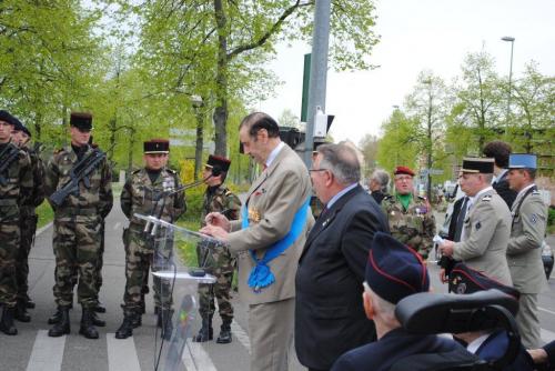 * Inauguration de la rue du BM 24 à Strasbourg le 16 avril 2015