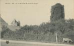 LES REMPARTS DE LA HAYE-DU-PUITS (Manche)