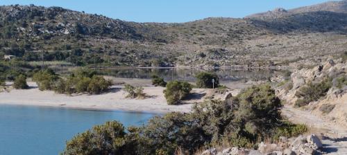 MILOS sauvage et FOLEGANDROS itou !