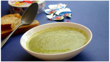 SOUPE DE COURGETTES À LA VACHE QUI RIT