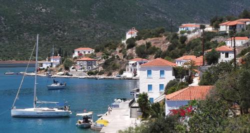 De MONEMVASIA à GERAKAS