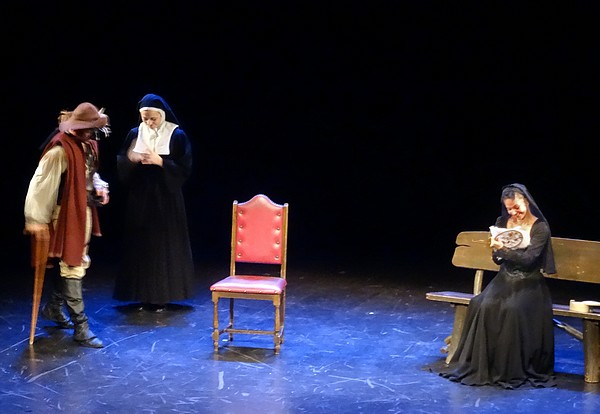 Une superbe représentation de Cyrano de Bergerac a été donnée au théâtre Gaston Bernard de Châtillon sur Seine...