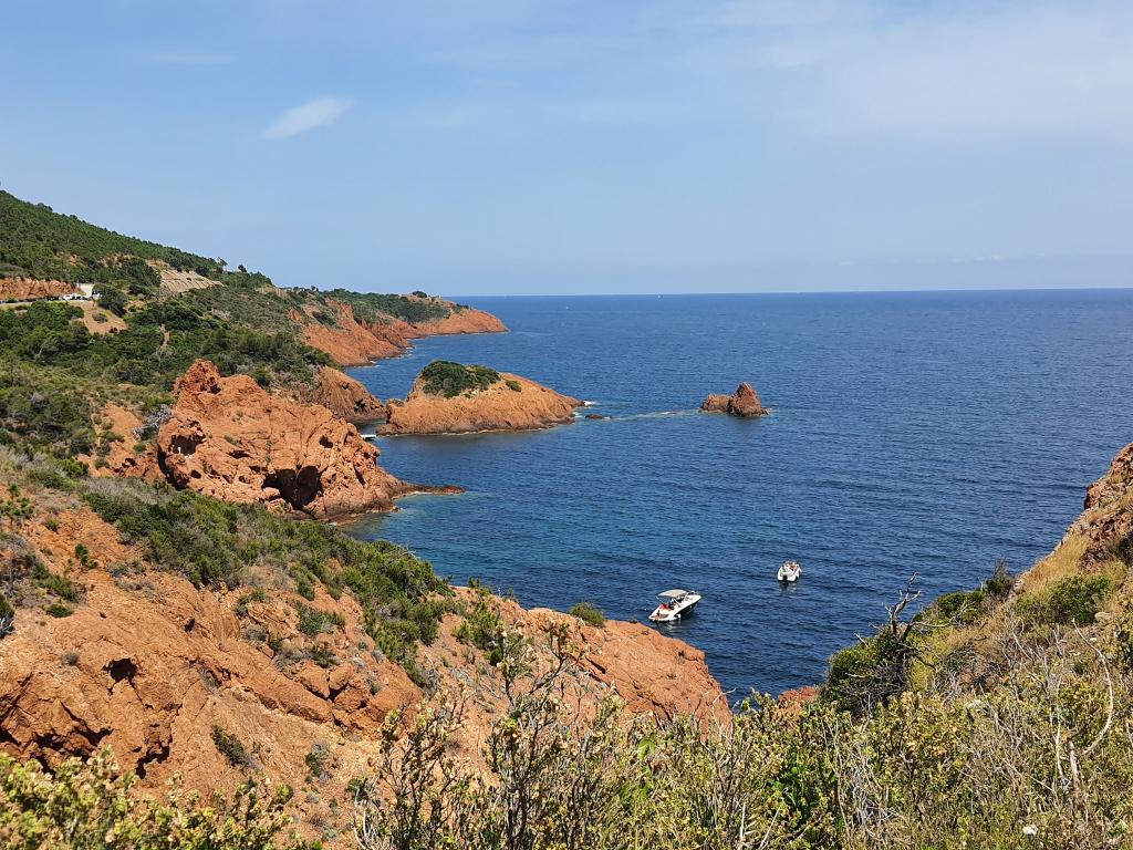 L'Esterel...(3)... A suivre