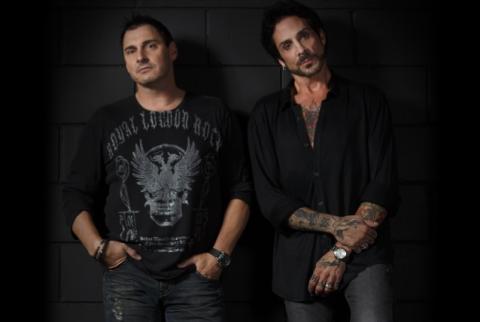 GIOELI / CASTRONOVO - "Need You Now" (Lyric vidéo)