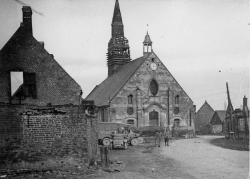 Esmery-Hallon
