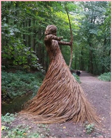 ღ꧁ღ╭⊱ꕥ  Bois Flottant  ꕥ⊱╮ღ꧂ღ