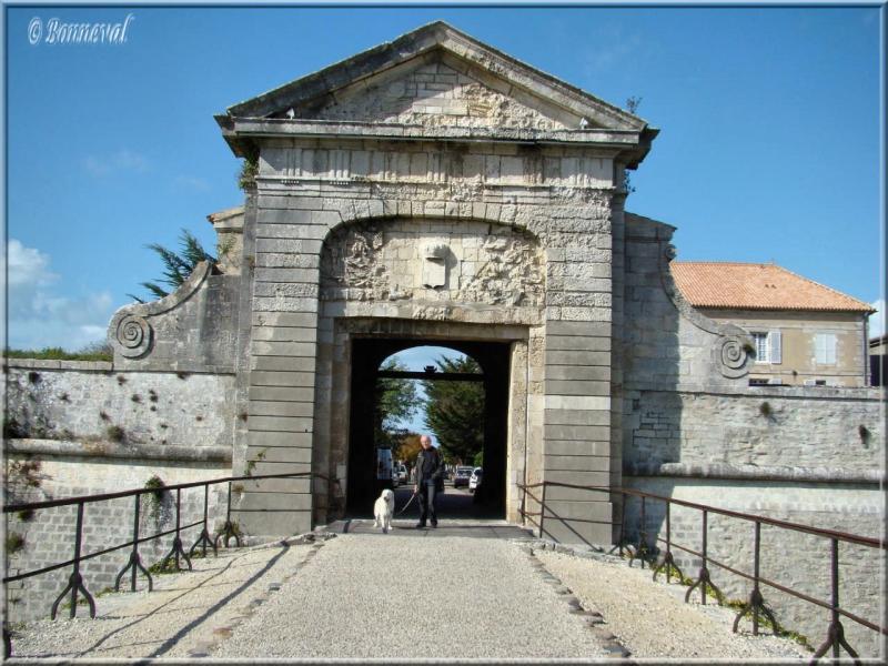 Citadelle de Saint-Martin-de-Ré Porte Thoiras Charente-Maritime