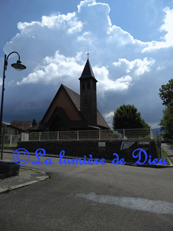 Lavancia-Epercy, l'église