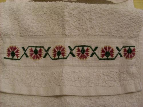 Broderies Point Compté