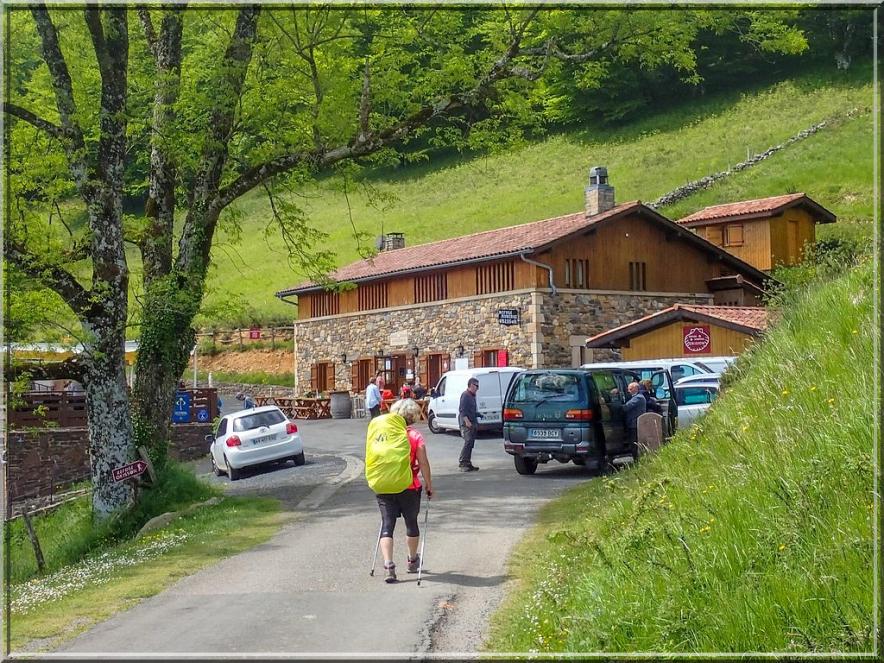 924 - Suite25 : -Notre Chemin vers St Jacques de Compostelle à travers ses anecdotes-