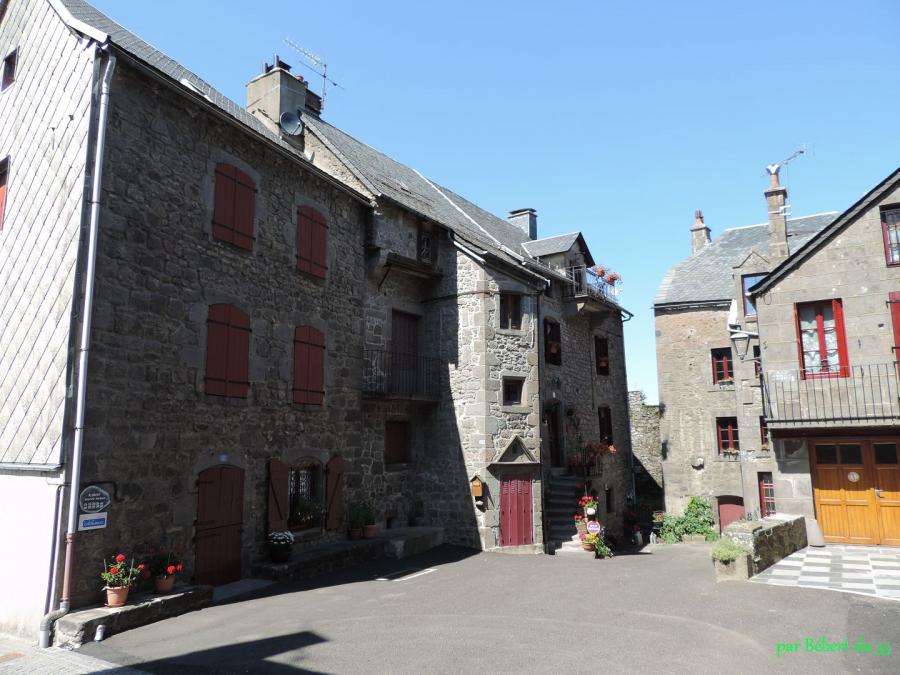 Besse la médiévale (63) - 2