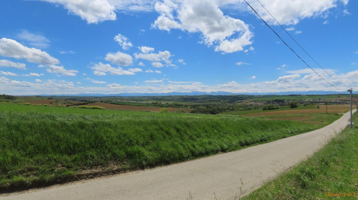 Vue à Salles sur L'Hers dans l'Aude