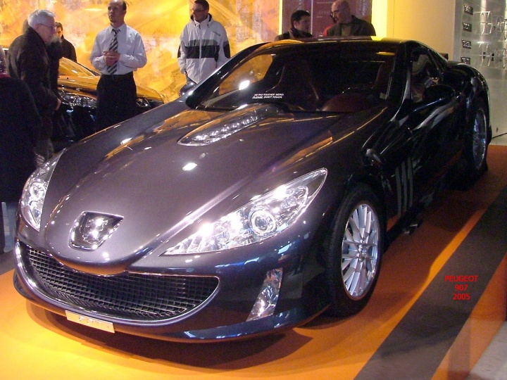 LES CONCEPT CARS PEUGEOT