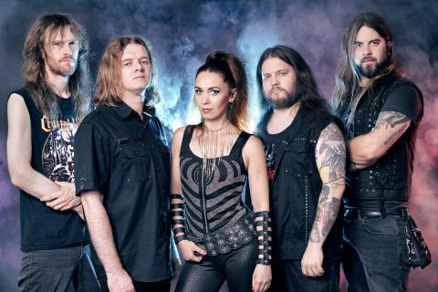 CRYSTAL VIPER - Un album spécial attendu pour Mars