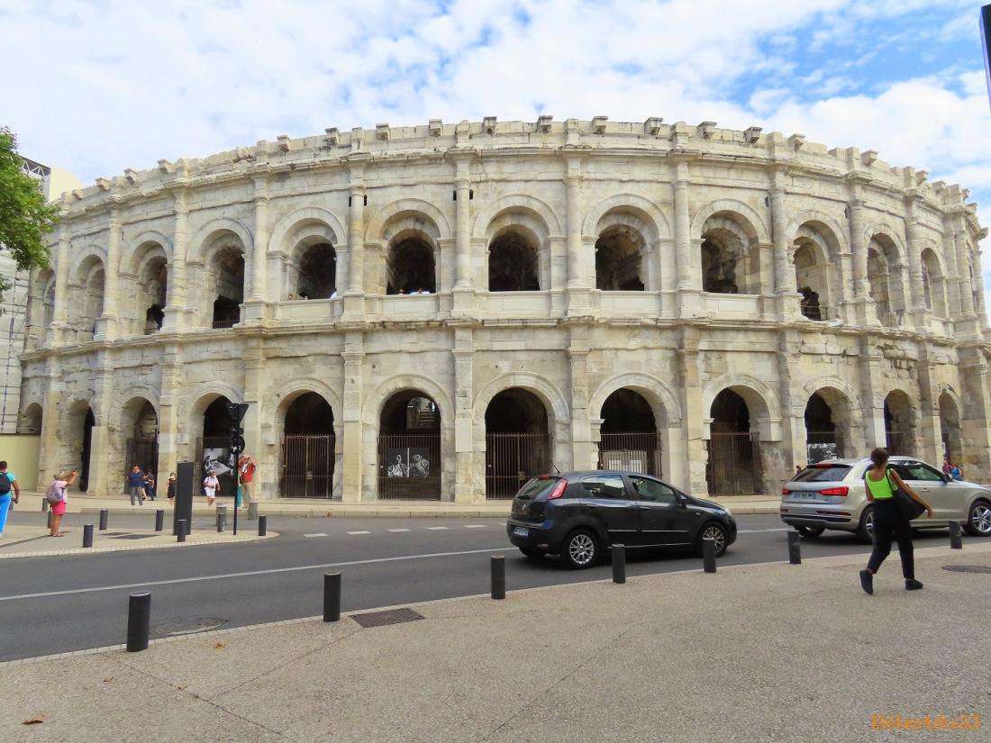 Nîmes dans le Gard -2