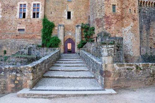 Le château de Castelnau-Bretenoux  (Lot)