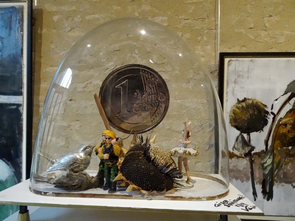 D'autres toiles et installations chez Karin Neumann, en 2017, à Nesle