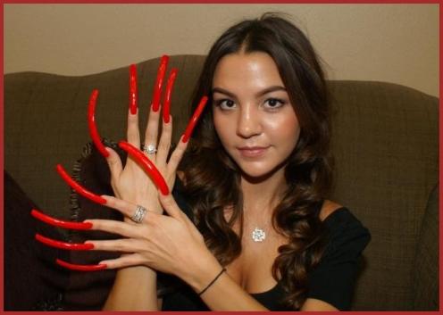 LES ONGLES 