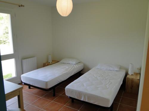 La chambre "Bleue", donnant sur le jardin au sud