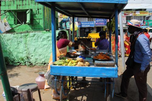 Dans les rues de Mahabalipuram