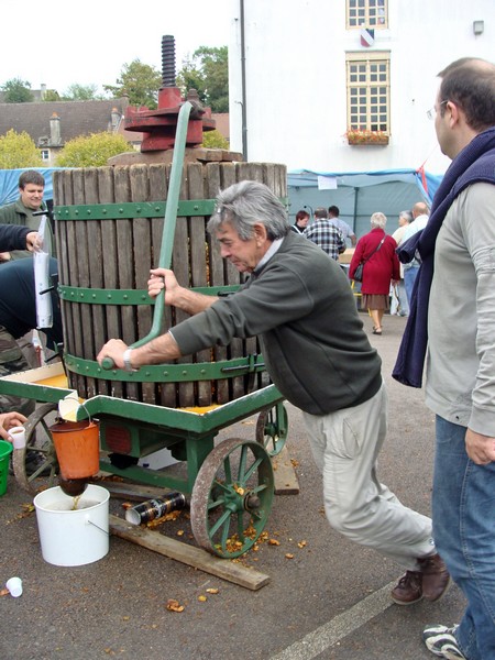 La fête de la pomme à Laignes