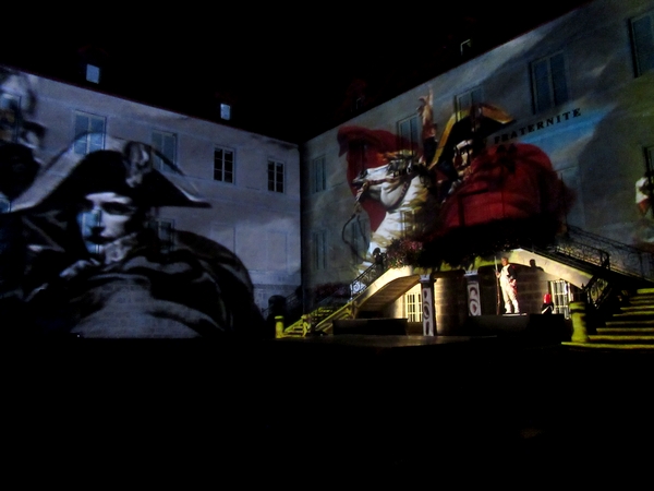 "Un aigle sur la ville" un grand spectacle son et lumière sur la vie de Napoléon à Châtillon sur Seine, Ville Impériale !