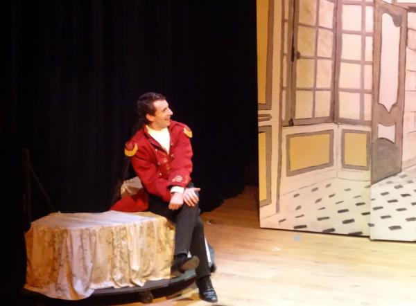 Le Revizor d'après Nicolas Gogol, un truculent spectacle de la Compagnie des Gens