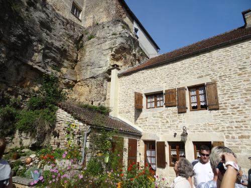 Visite de Brémur, village perché