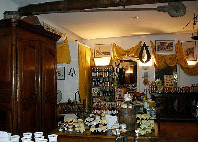 Une boutique d'Allauch.. pour le plaisir de la bou-copie-4