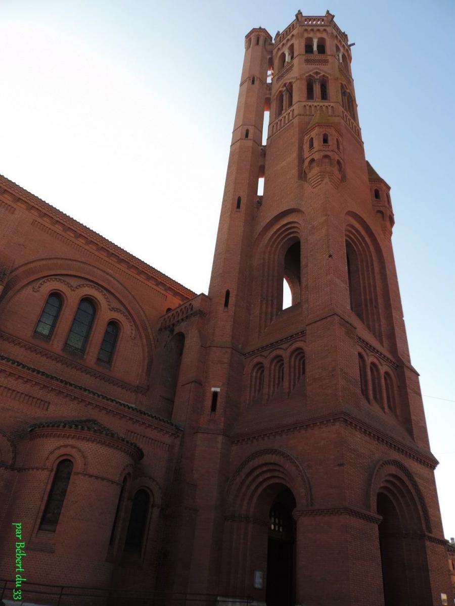 l'église Saint Catherine à Villeneuve (47)