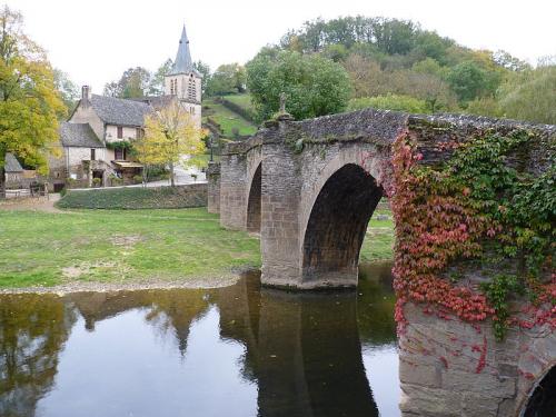 Belcastel (Aveyron)