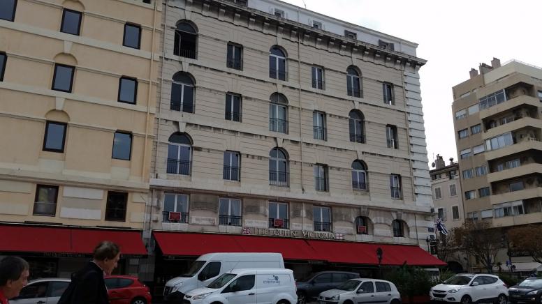 MARSEILLE - Mamiekéké se promène autour du  Vieux Port (fin) 