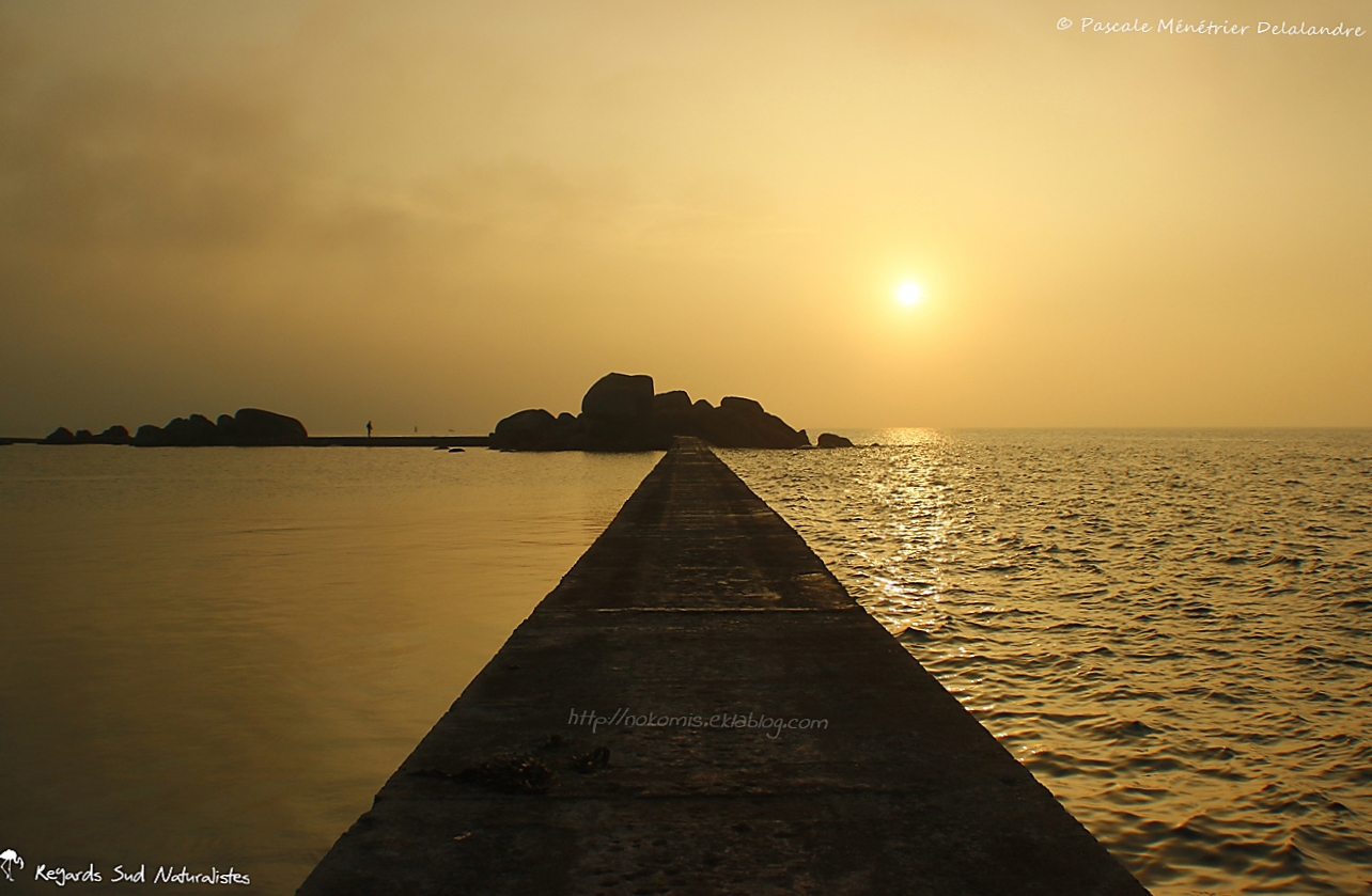 Jetée de Porz Gwenn au coucher du soleil
