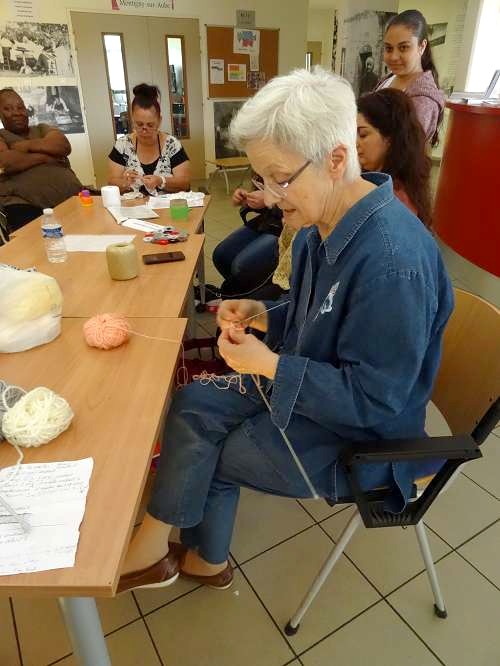 "La journée du tricot" a eu lieu au CSCL de Châtillon sur Seine