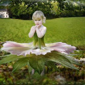 Petites filles en fleurs