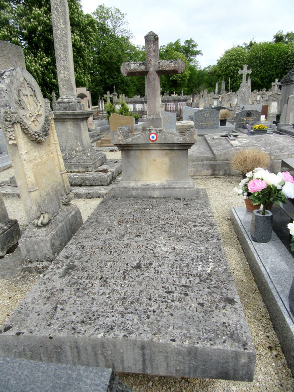 La tombe de Claude Testot-Ferry, aide de camp du Maréchal Marmont a été restaurée...