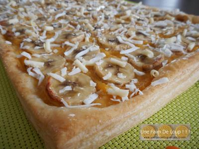 Tarte feuilletée banane exotique