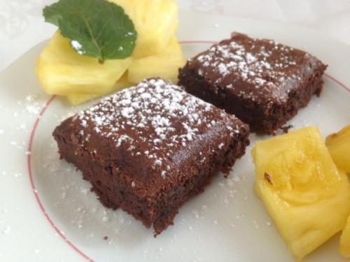 Gâteau au chocolat moelleux et light, sans beurre.